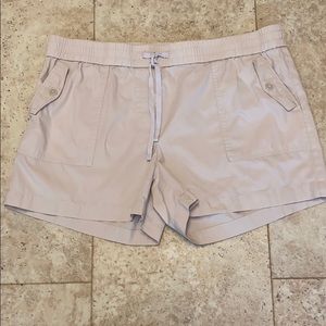 Loft Cargo Shorts sz L drawstring waist